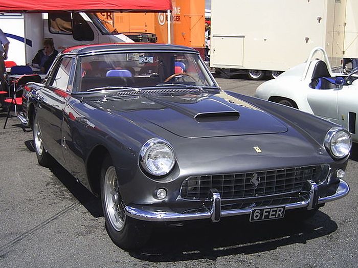 penampakan Ferrari GT 250 Coupe yang masih istimewa