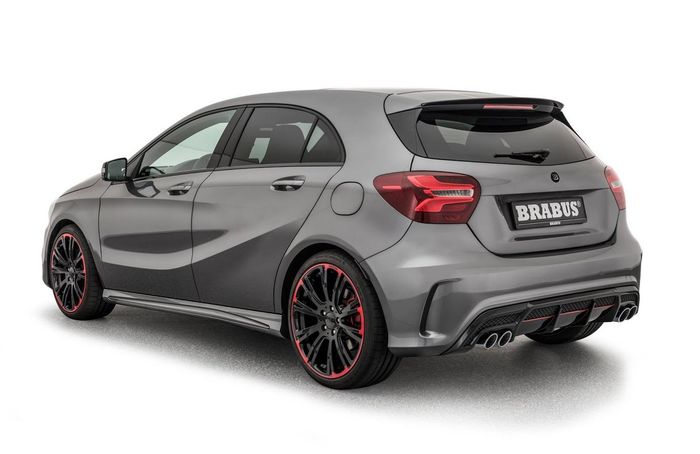 buritan Mercedes-AMG A45 makin seksi