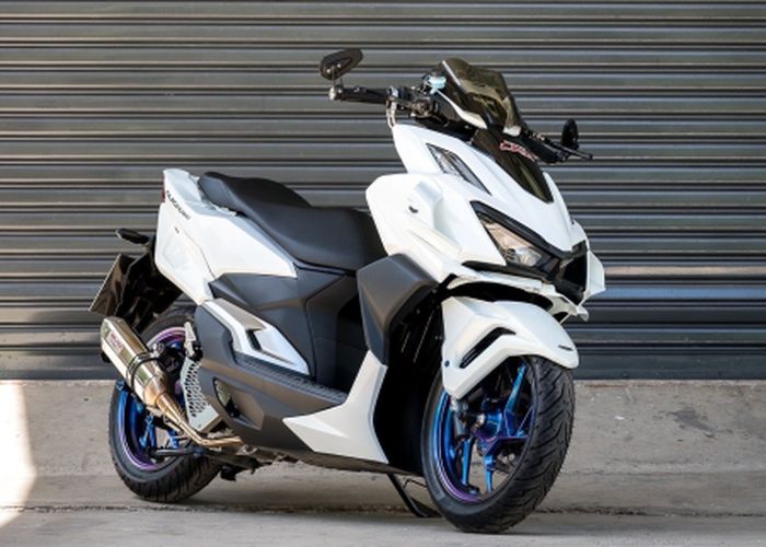 Gak Nyangka Hasil Modif Motor Vario 125 Setara dengan Harga Yamaha XMax Modifikasi Honda Vario 160 Bergaya Elegan Pasang Body Kit Custom - GridOto.com