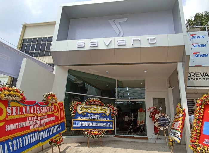 Dealer pertama Savart di Indonesia
