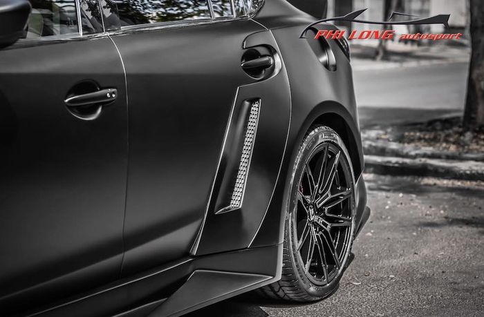 Aplikasi wide body bikin modifikasi Mazda6 jadi terlihat gambot nan agresif