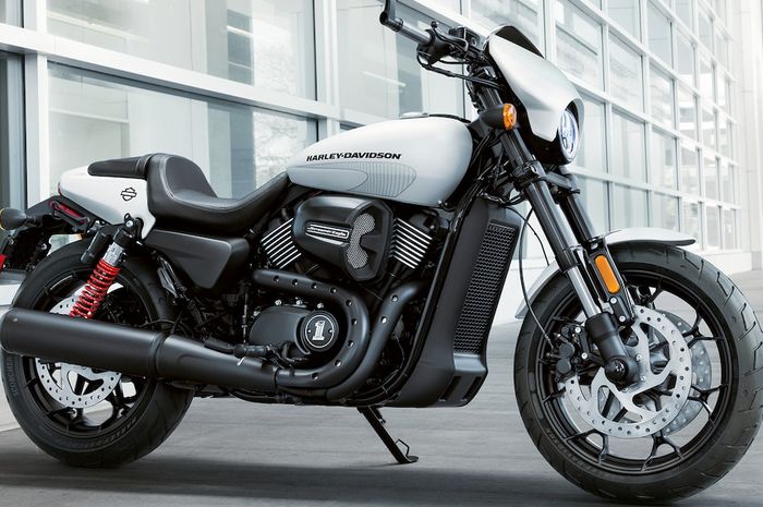 Ilustrasi Harley-Davidson Street Rod