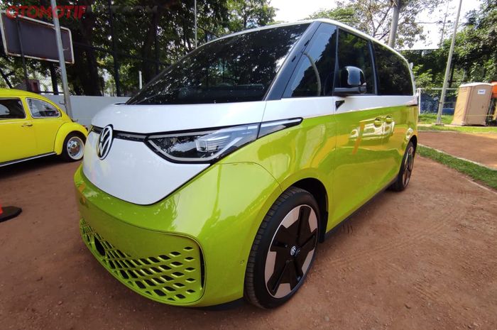Update harga VW ID. Buzz Long Wheelbase Standard tahun 2026.