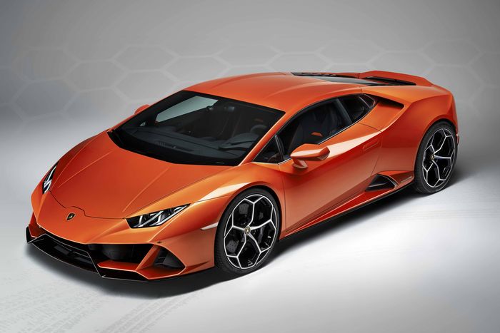 Desain Lamborghini Huracan EVO semakin agresif