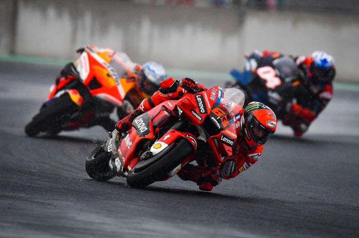 Francesco Bagnaia merasa heran usai melempem pada pagelaran MotoGP Indonesia 2022 di Sirkuit Mandalika
