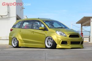 Lihat Nih Honda Mobilio Bergaya Ekstrem Dimodif Segala Sisi Halaman 7 Gridoto Com
