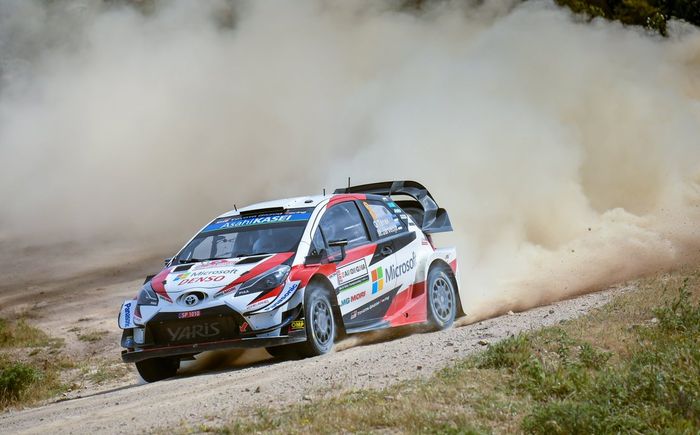 Ott Tanak gagal memenangkan reli Italia karena masalah pada setir mobil Toyota Yaris miliknya