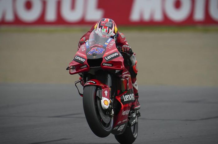 Jack Miller persembahkan kemenangan untuk Ducati, sementara Francesco Bagnaia terjatuh di lap terakhir di hasil balap MotoGP Jepang 2022
