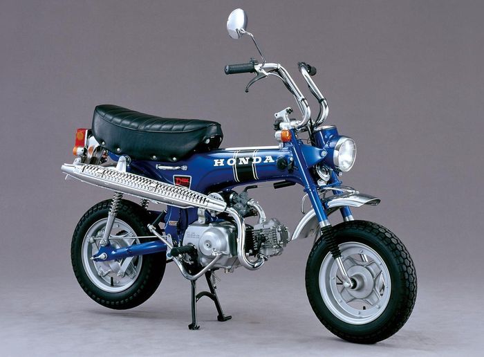 Honda Dax Generasi Pertama