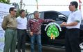 TMMIN Serahkan Toyota Hilux, Dukung Pendidikan Lingkungan Jawa Barat 