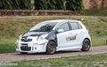 Toyota Yaris Bakpao Gaya Racing, Wajah Garangnya Berhias Serat Karbon