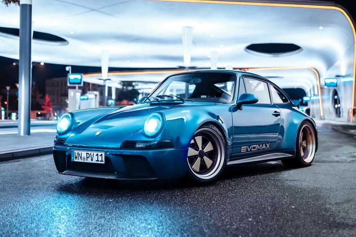 Restorasi ciamik Porsche 911 klasik hasil garapan Evomax, bengkel asal Jerman
