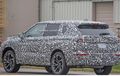 Mitsubishi Outlander Anyar Terciduk, Muka Mirip Xpander, Desain Belakang Mengotak