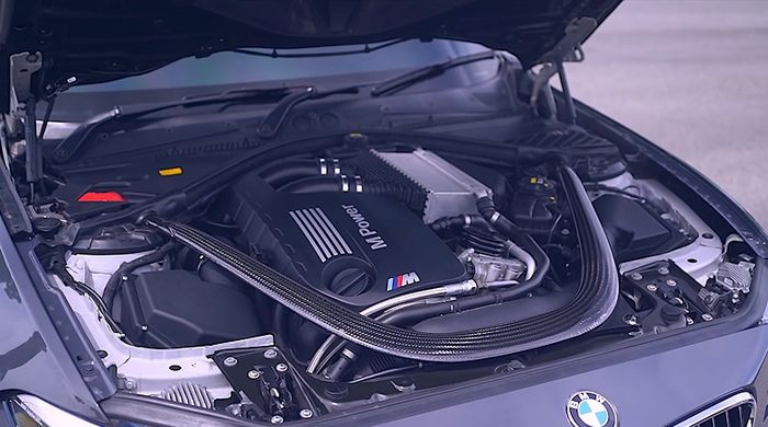 Modifikasi BMW Seri-1 F20 116i cangkok mesin BMW M4