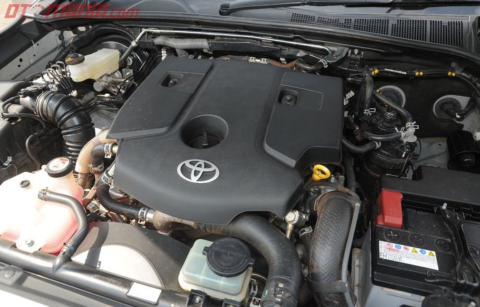Mesin Toyota New Hilux 2GD-FTV 2.393 cc