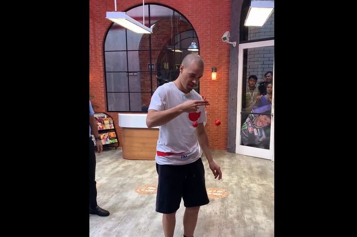 Franco Morbidelli main lato-lato jelang launching tim Monster Energy Yamaha MotoGP 2023