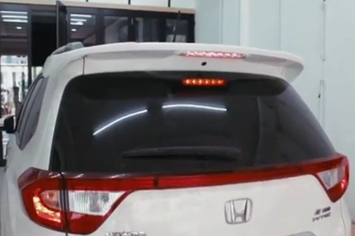 Spoiler belakang Honda BR-V