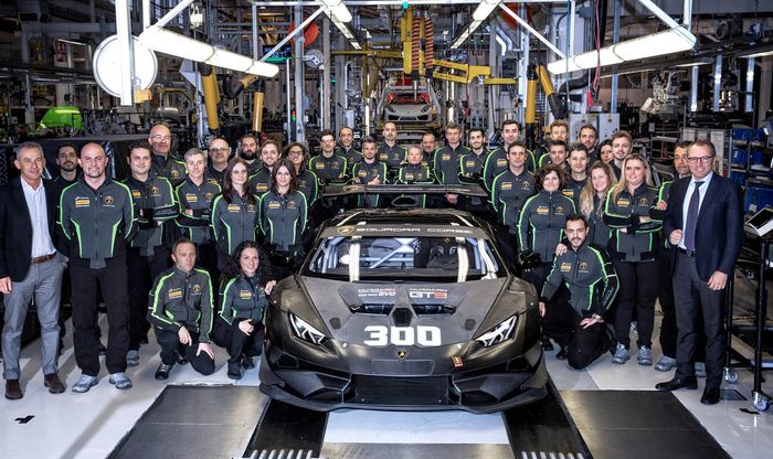 Lamborghini Huracan Super Trofeo EVO ke-300