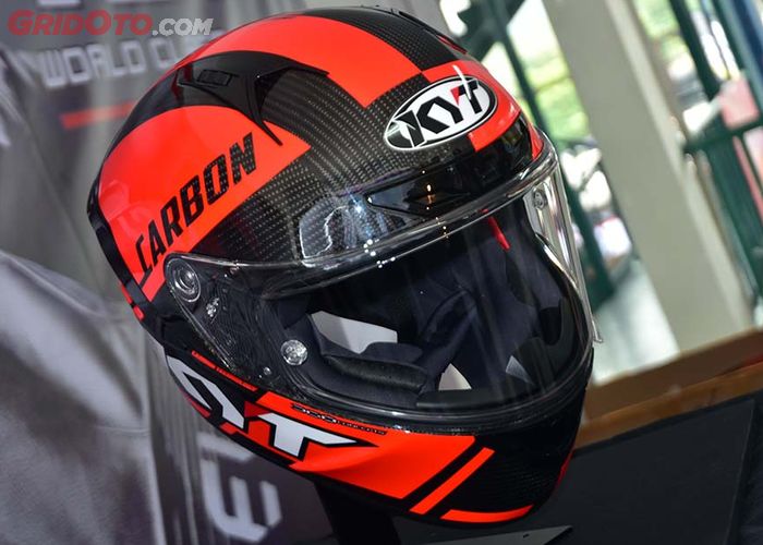 Ini Beda Tiga Bahan Dasar Pembuatan Helm Harga Enggak Pernah Bohong Gridoto Com
