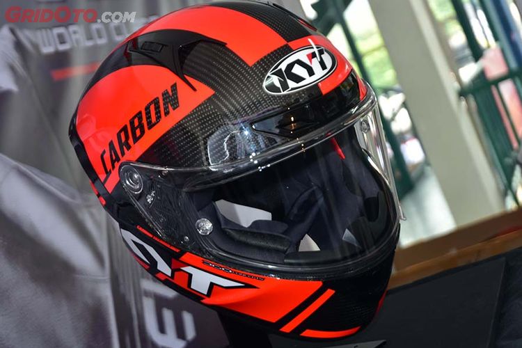 Ini Beda Tiga Bahan Dasar Pembuatan Helm Harga Enggak Pernah Bohong Gridoto Com