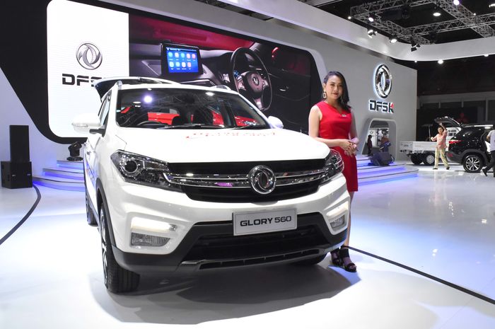 Ilsutrasi line up DFSK Glory 560