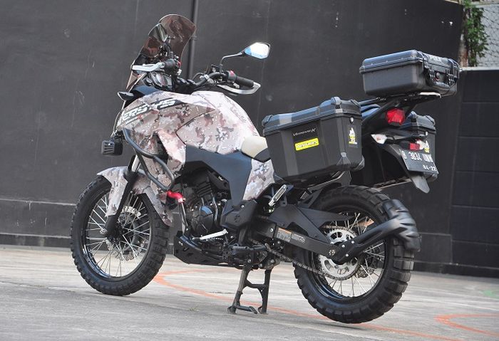 Kawasaki Versys-X 250 Tourer 2017 Berubah Jadi Pelahap Tanah