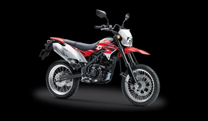 Warna baru Kawasaki D-Tracker