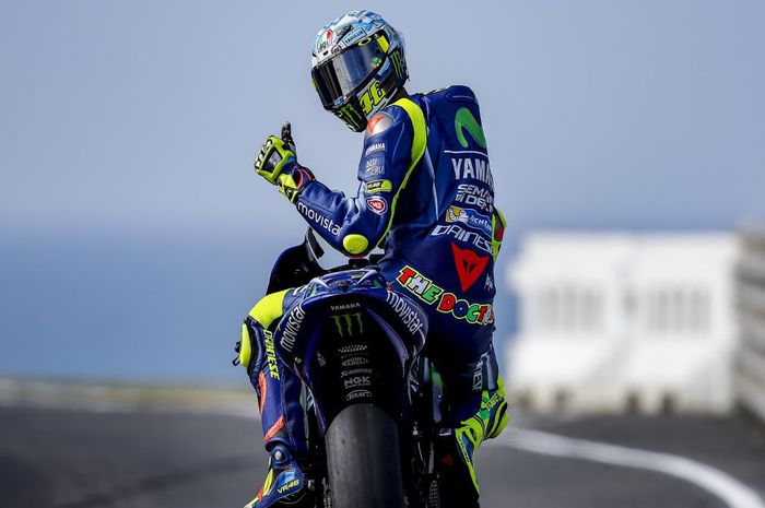 Bagaimana kalau motor MotoGP dan mobil F1 melaju dari bumi ke matahari