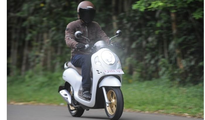 Honda Scoopy, salah satu matic retro Jepang di Indonesia