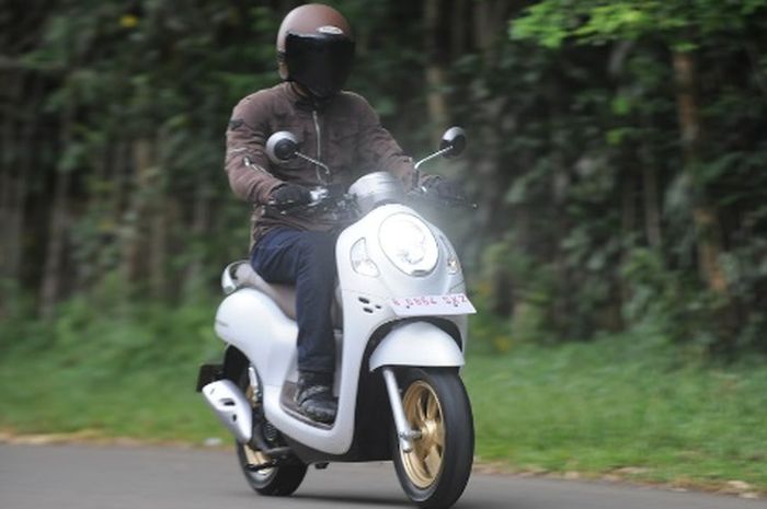 Habiskan stok, Honda Old Scoopy kena diskon sebanyak ini