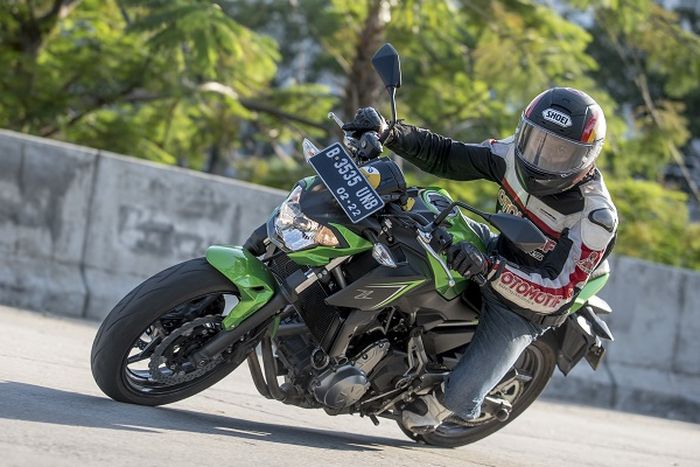 Riding Position &amp; Handling