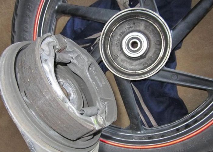 Jangan Diremehin Ini Kelebihan Rem Tromol Dibandingkan Rem Cakram Gridoto Com