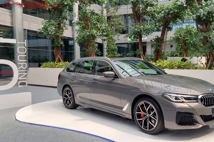 BMW Seri 5 Touring.