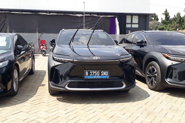 Harga Bekas Toyota bZ4X 2022 Sudah Turun Jauh, Dijual Segini