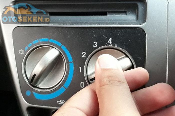 Cara Cek Kondisi AC Mobil Bekas