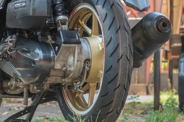 Ban soft compound saat ini jadi incaran bikers