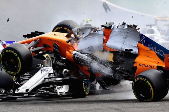 Kecelakaan Fernando Alonso di F1 Belgia
