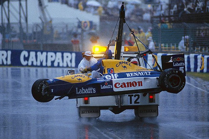 Mobil milik Nigel Mansell, salah satu yang mengalami kecelakaan di GP Australia 1991