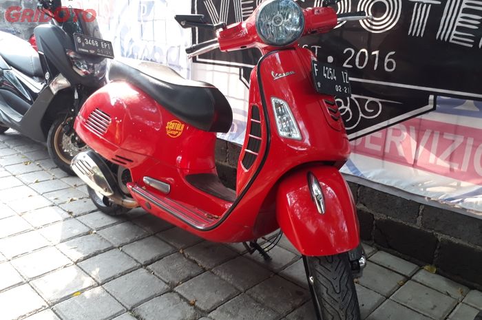 Ilustrasi Vespa GTS Super 150 bekas