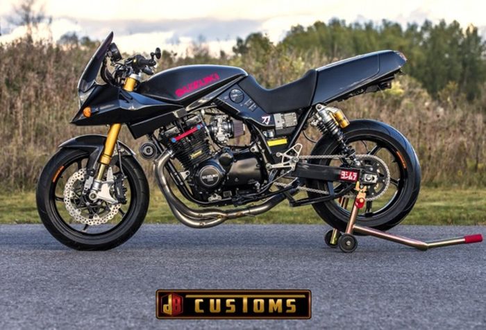 Suzuki GSX1100S Katana 1982 hasil restorasi dan modifikasi dari dB Customs, dilansir oleh www.bikebo