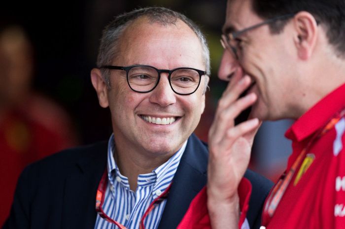 Stefano Domenicali tidak mau ikut campur dengan urusan dalam tim Ferrari