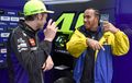 Ngaku Fans Berat, Lewis Hamilton Ingin Ngetrek Bareng Valentino Rossi