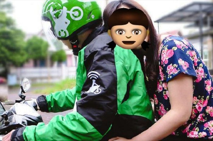 Ilustrasi Ojol bonceng penumpang cantik