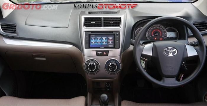 Masih Rindu Modif Avanza Pasang Nih Panel Karbon Di