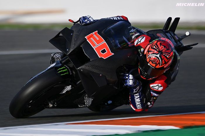Fabio Quartararo mengakui masalah tekanan ban depan sangat mempengaruhi motor Yamaha, YZR-M1 di MotoGP 2022 