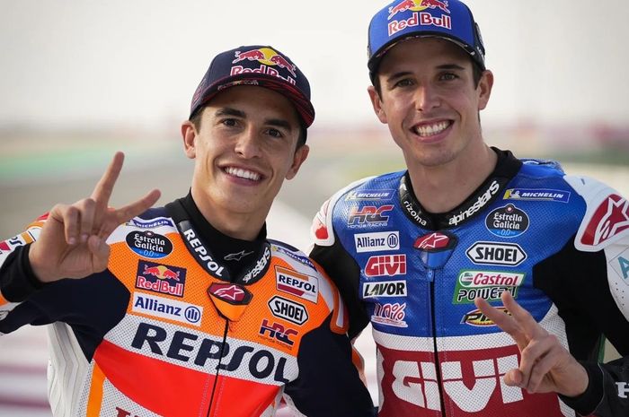 Sebelum menjalani balapan MotoGP Indonesia 2022, Marc Marquez dan Alex Marquez memilih melakukan sauna bersama