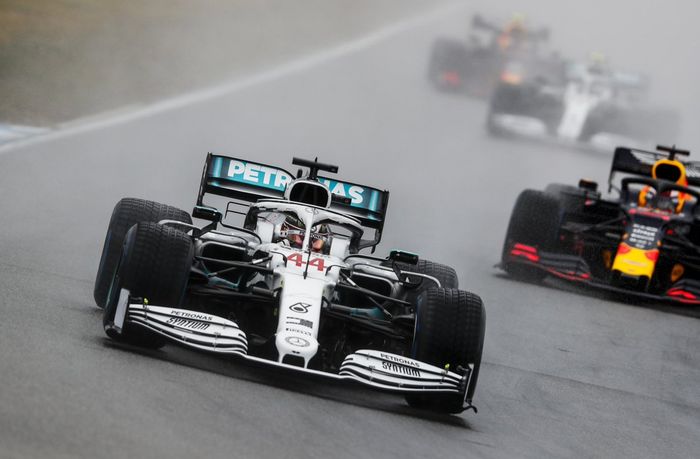Lewis Hamilton gagal memberikan yang terbaik di F1 Jerman, balapan kandang pabrikan Mercedes