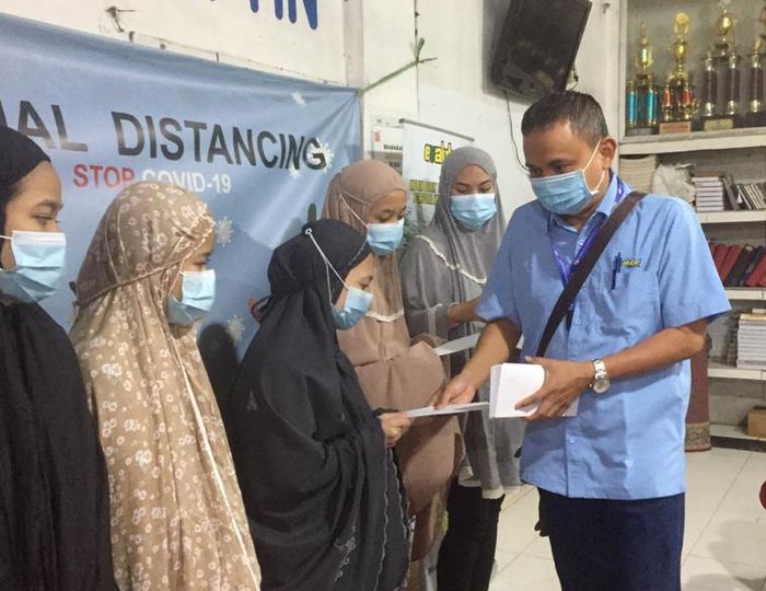 Oli Evalube berbagi di bulan Ramadhan