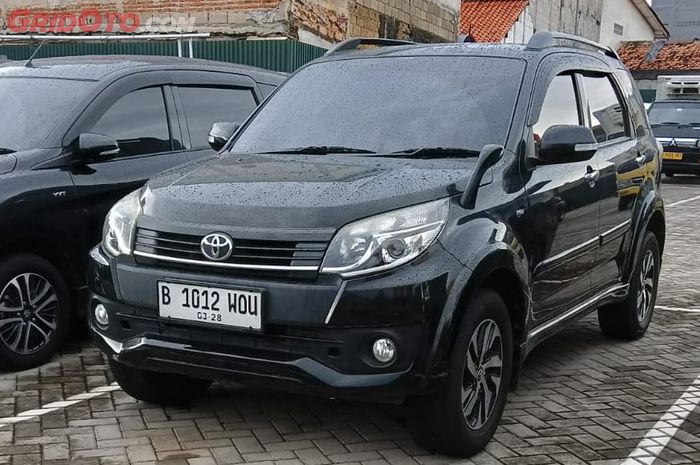 Mobil bekas Toyota Rush 2017