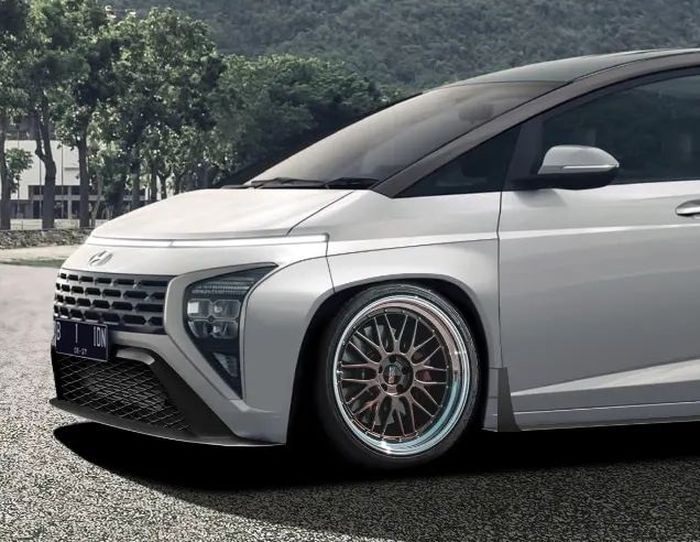 Digital modifikasi Hyundai Stargazer tampil agresif mengusung gaya racing